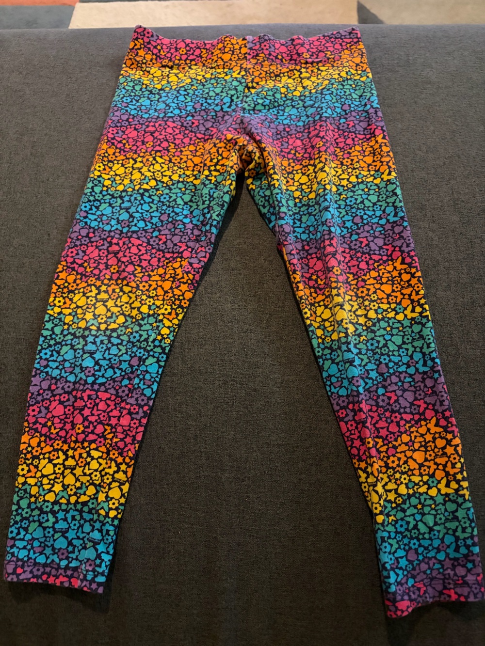Little Bird by Jools Kids Rainbow Floral Capri Leggings - Multicolor
